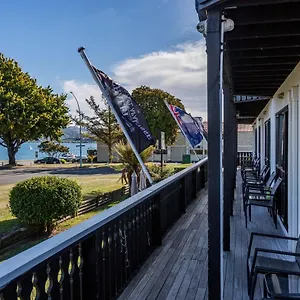 Le Suisse Lac Taupo